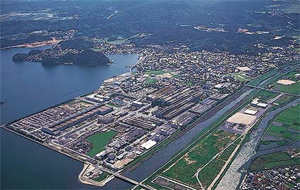 日立金属(株)安来工場 